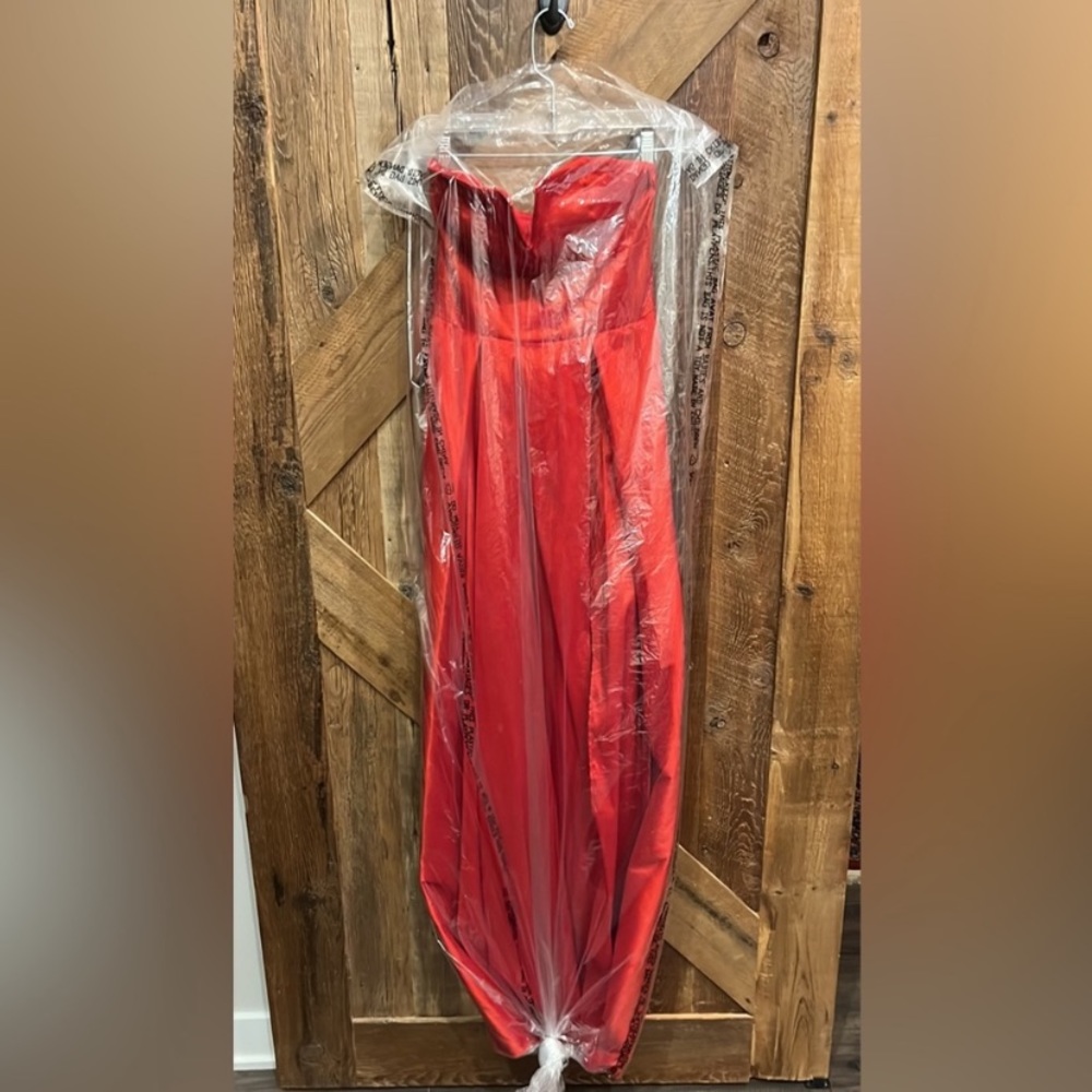 Prom Dress - Picture 4 of 4